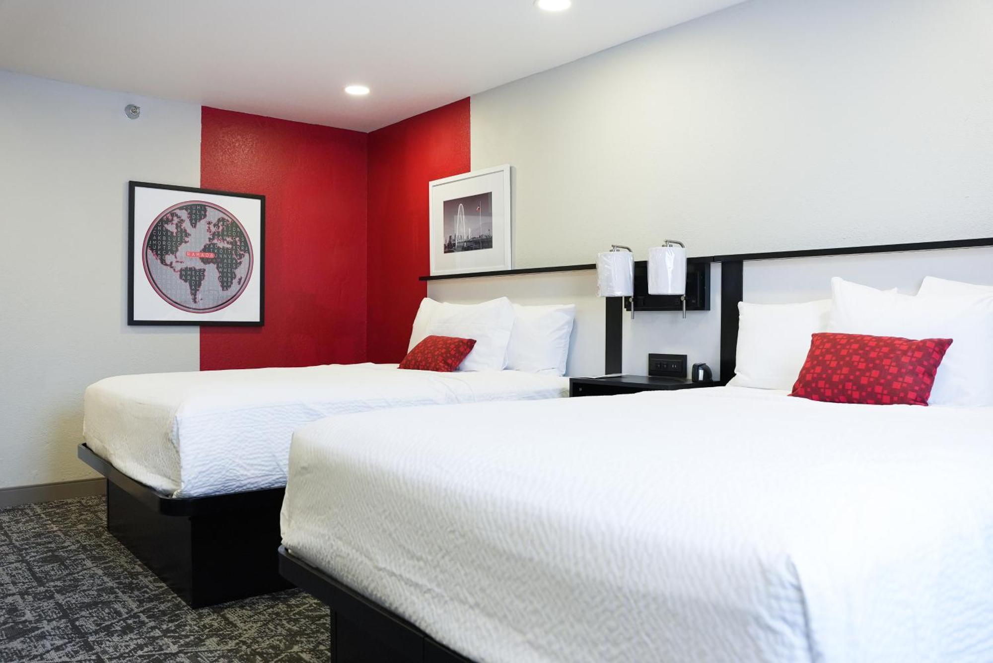 Ramada By Wyndham Dfw Airport Hotel Irving Exterior foto